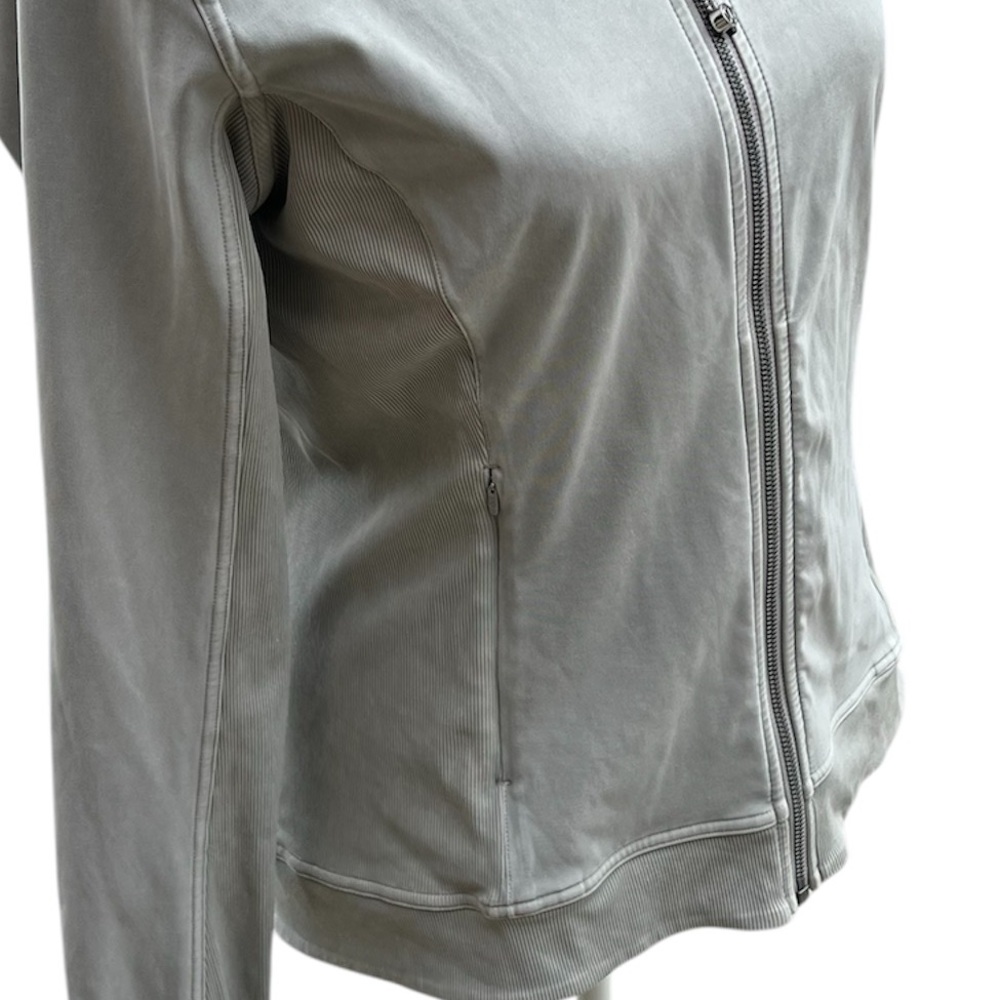 Lululemon Full Zip Cut Class Jacket - image 5
